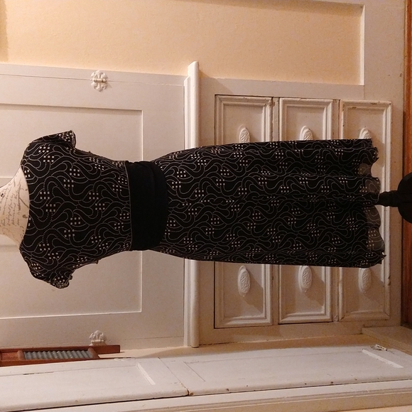 Max Studio black and cream dress Sz S - Picture 4 of 7